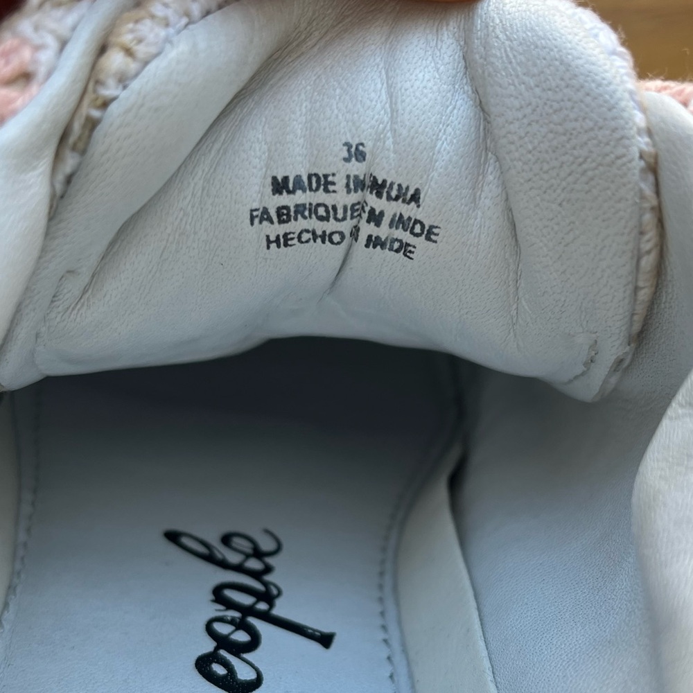 Free People Crochet Sneakers - EU 36 (US 5.5) - Picture 8 of 9